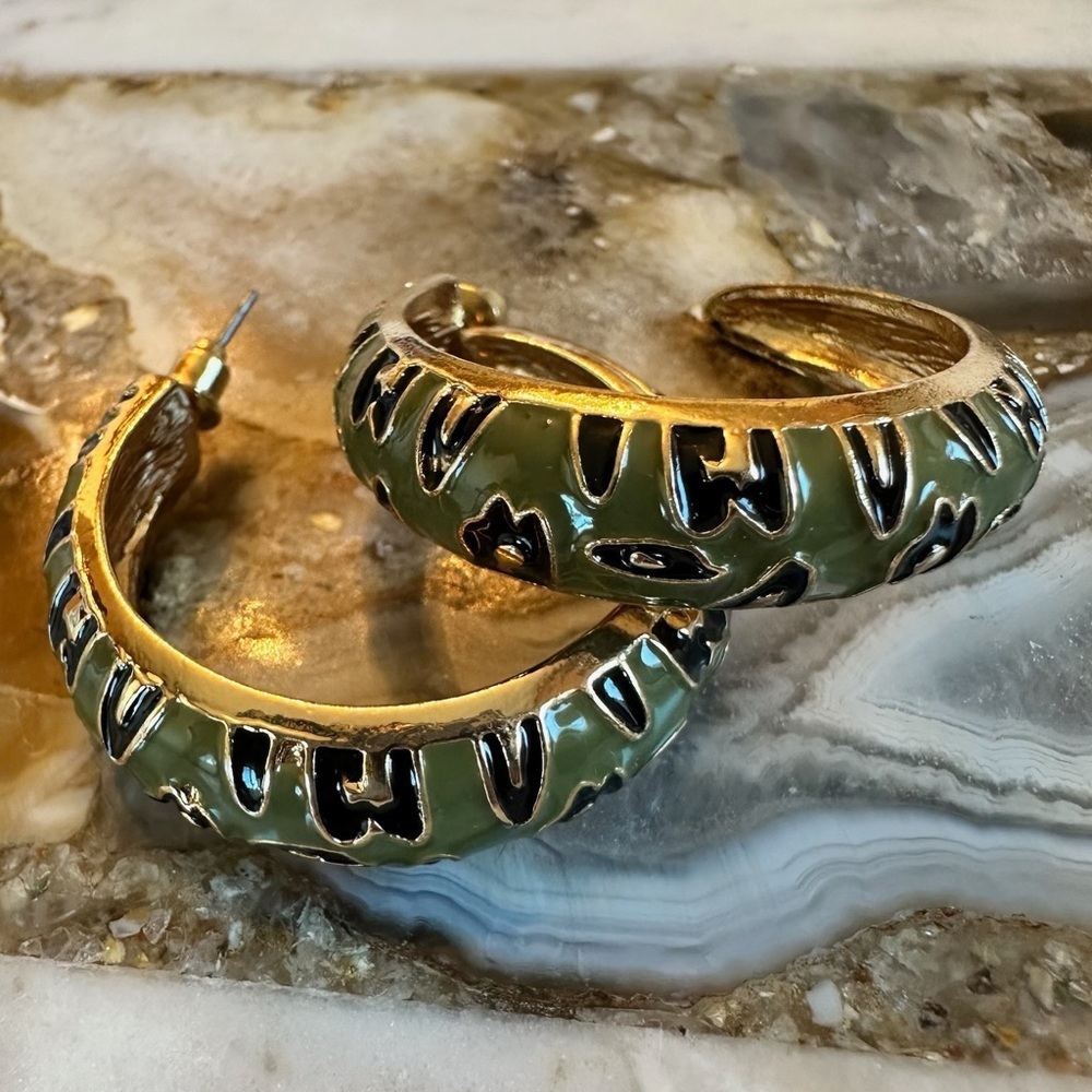 3165 Artistic Gold and Olive Earrings